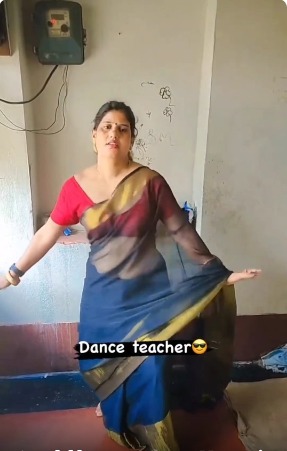 Kaisa Sikh Raha hu Dance Class 😜